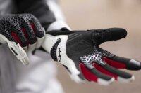 CE CROSSOVER GLOVES